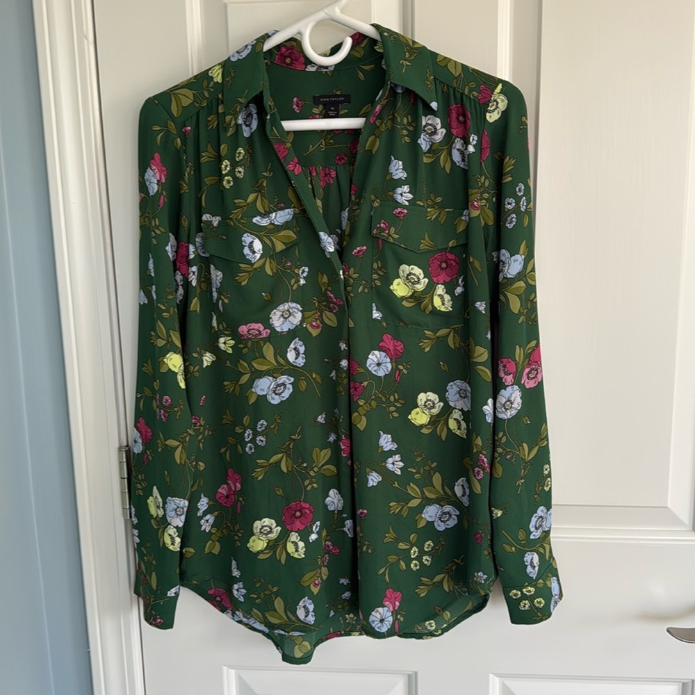 Ann Taylor blouse